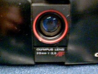 Olympus Infinity Jr 35mm Point and Shoot Film Camera w/ 35mm F3.5 lens. (Renewed)