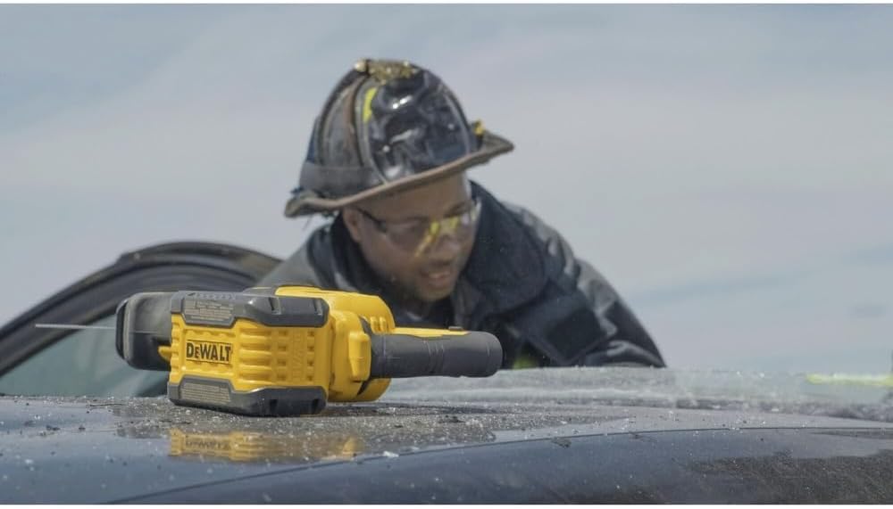 DEWALT DCS389BR 60V MAX FLEXVOLT Brushless Lithium-Ion 1-1/8 in. Cordless Reciprocating Saw (Tool Only) (Renewed)
