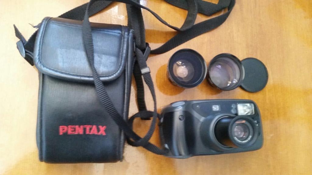 Pentax IQ Zoom WR-90 35mm Waterproof Point and Shoot Camera With Zoom Lens
