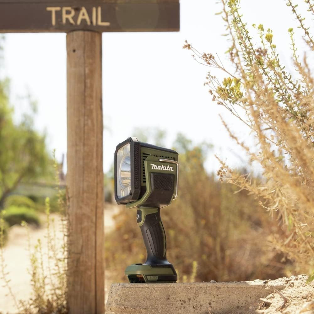 Makita ADML812 Outdoor Adventure™ 18V LXT® L.E.D. Flashlight/Spotlight, Light Only