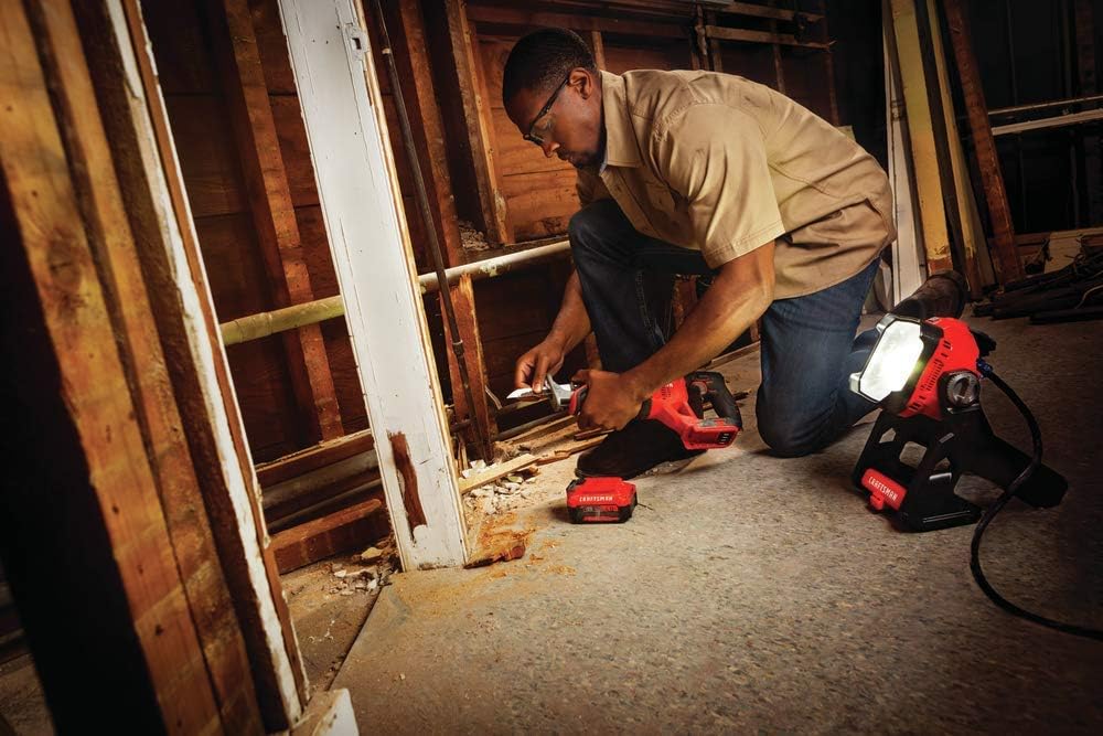 CRAFTSMAN V20 Cordless Reciprocating Saw Kit, 3,000 RPM, 14.5 inch, Battery and Charger Included (CMCS300M1)