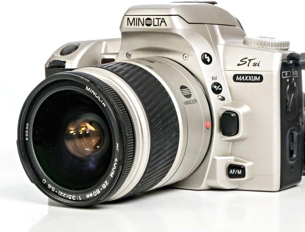 MINOLTA Maxxum StSi 35MM SLR film camera with Minolta MD Auto focusing Mount Lens system and Built-in flash. Included AF/MF lens. (Renewed)