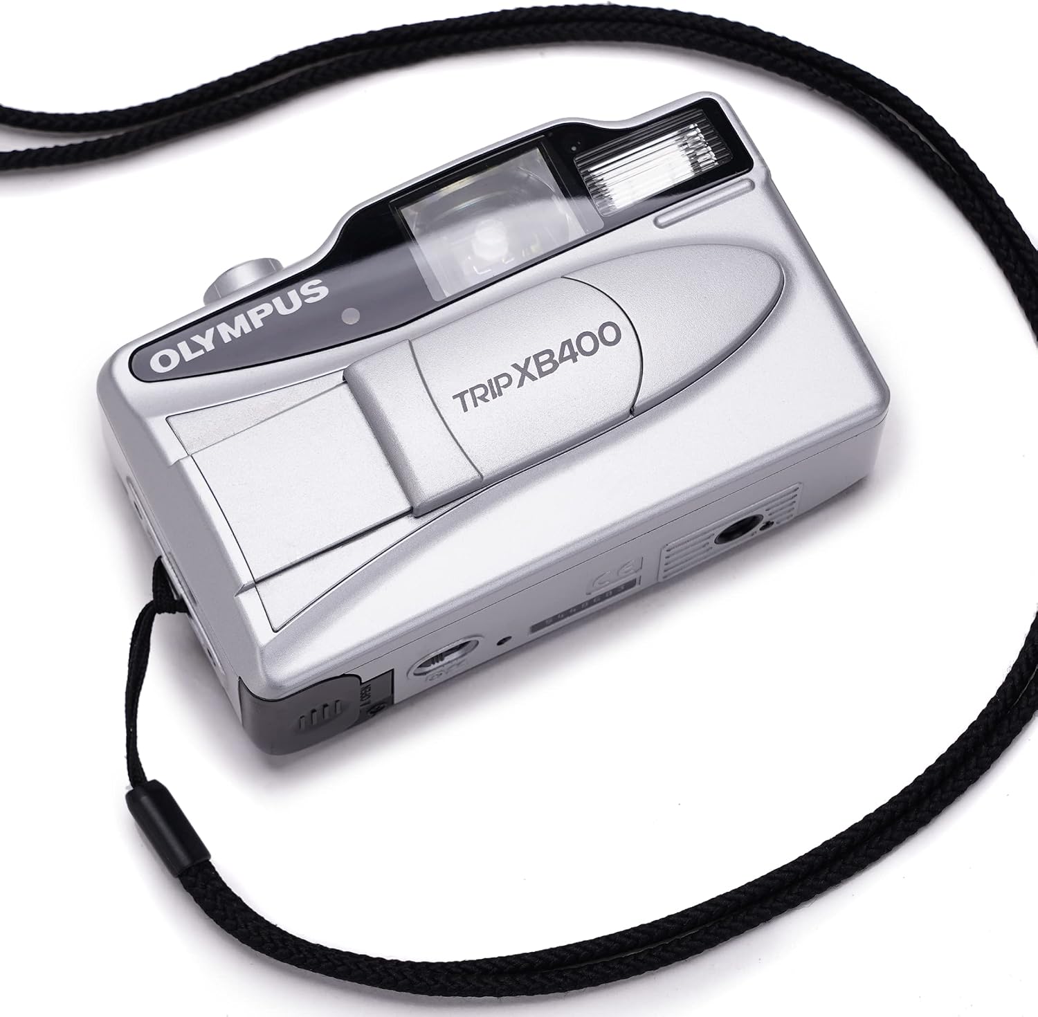 Olympus Trip XB40 AF 35mm Film Camera Point & Shoot Silver w/ Built-in Flash and Film Drive (Renewed)