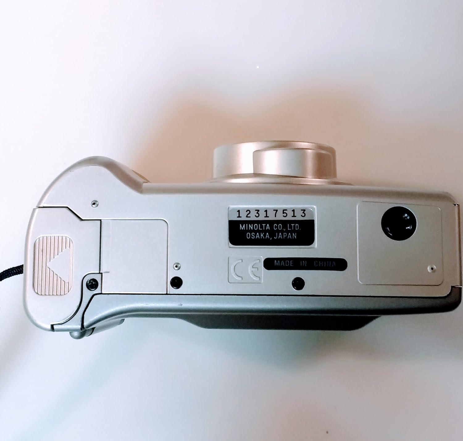 Minolta Zoom 80 Quartz Date 35mm Film Camera