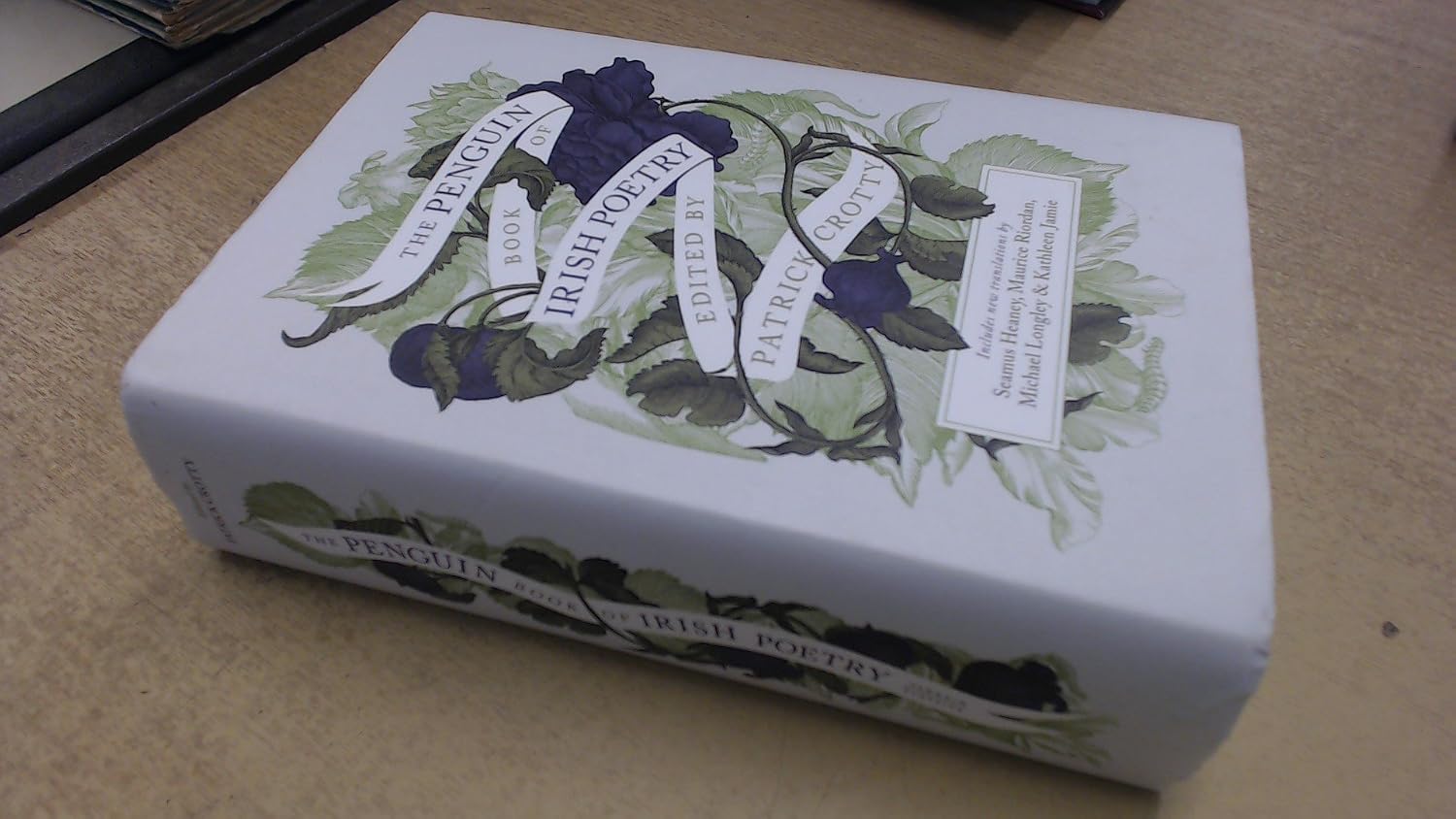 The Penguin Book of Irish Poetry