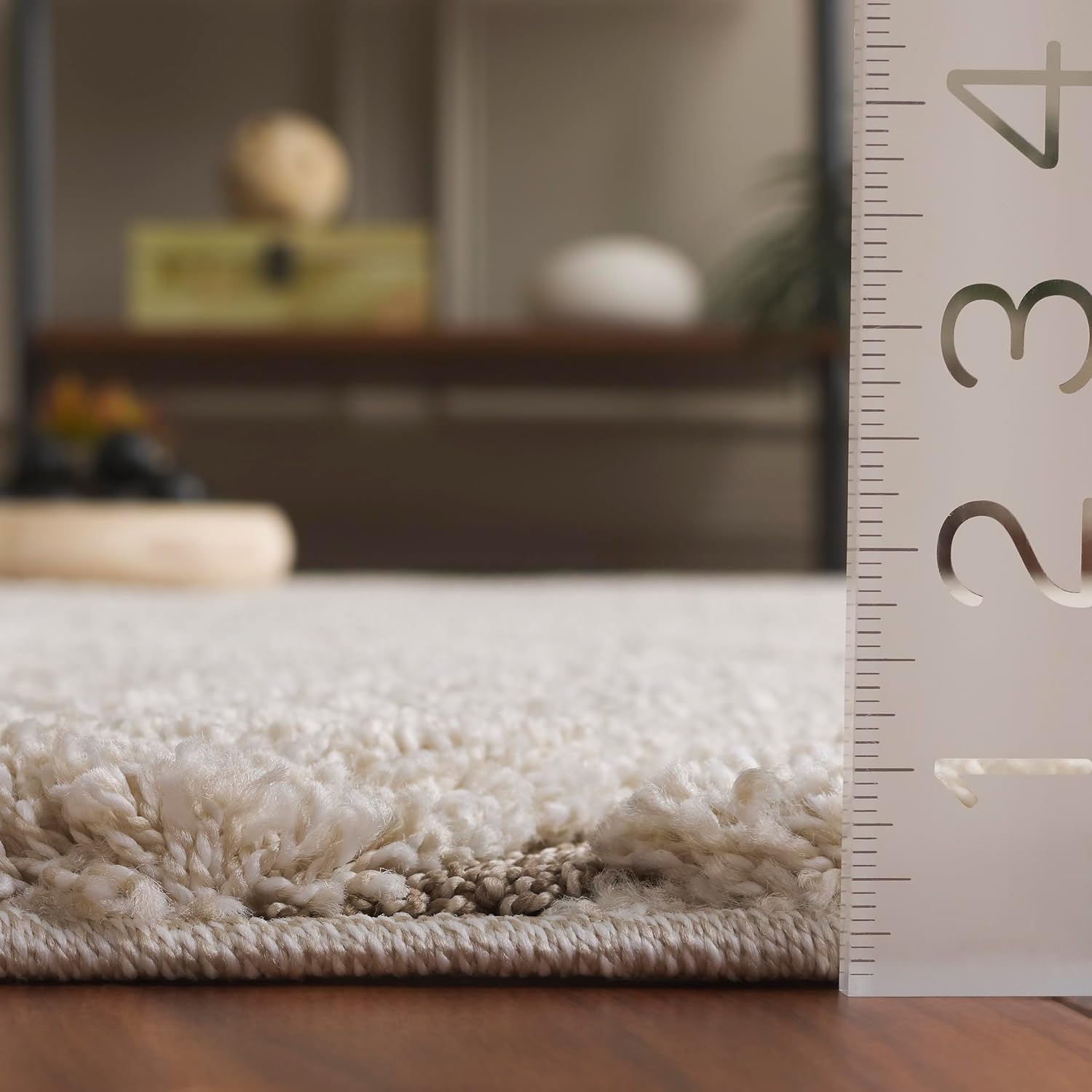 SAFAVIEH Florida Shag Collection Runner Rug - 2'3' x 17', Cream & Beige, Non-Shedding & Easy Care, 1.2-inch Thick Ideal for High Traffic Areas in Living Room, Bedroom (SG471-1113)