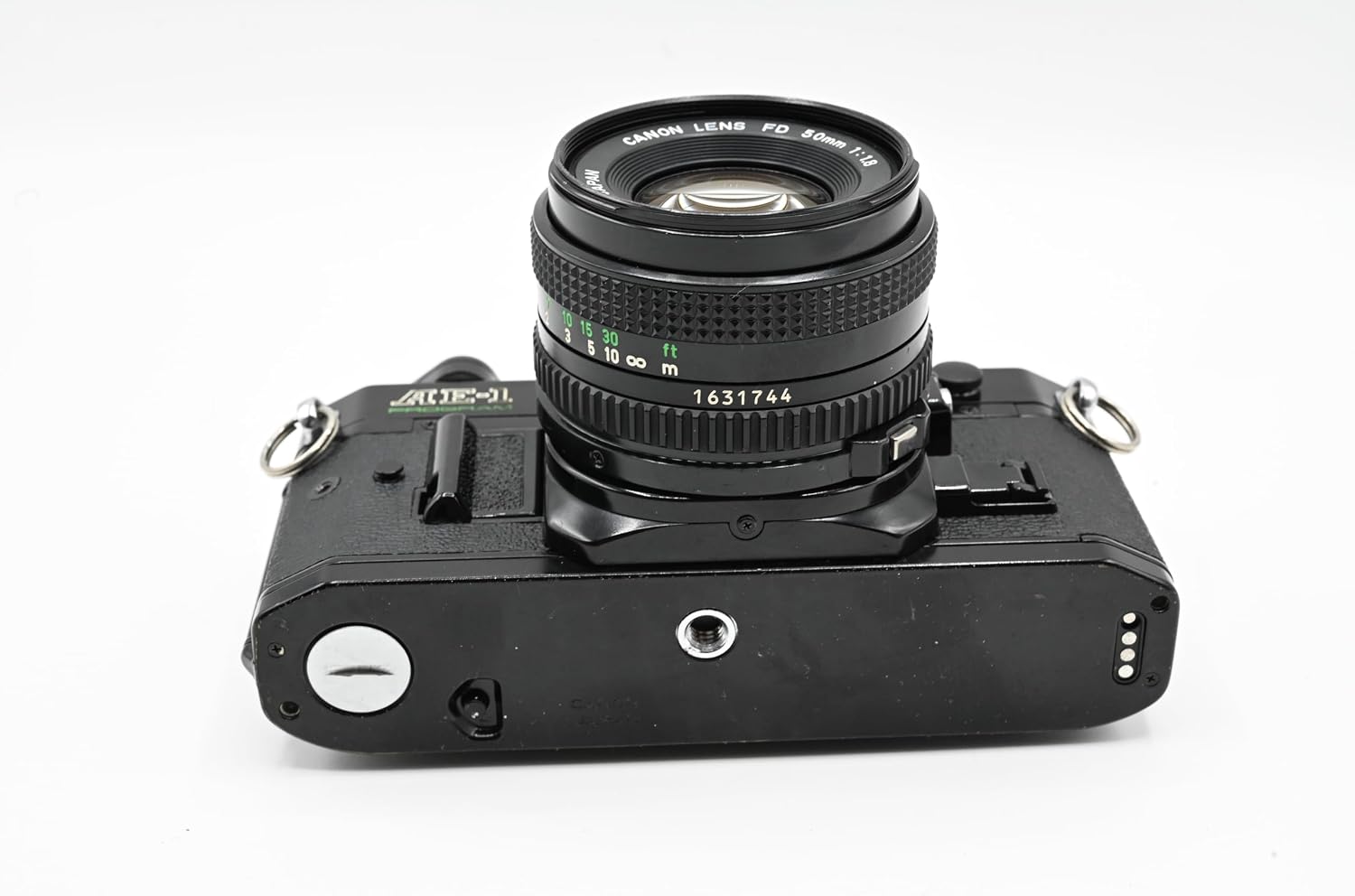 Canon AE-1 Program 35mm SLR Camera with 50mm 1:1.8 Lens (Black) (Renewed)
