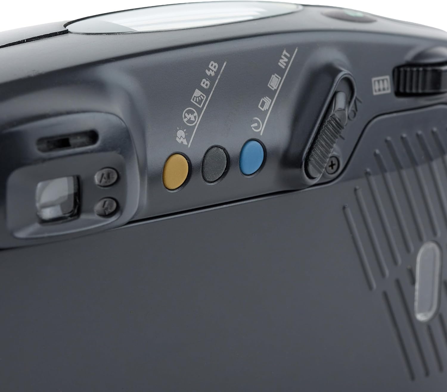 Pentax Zoom 105 R/Super 35mm P&S Film Camera W/ Zoom Lens 38-105mm, Built-in Flash And Auto Focus (Renewed)