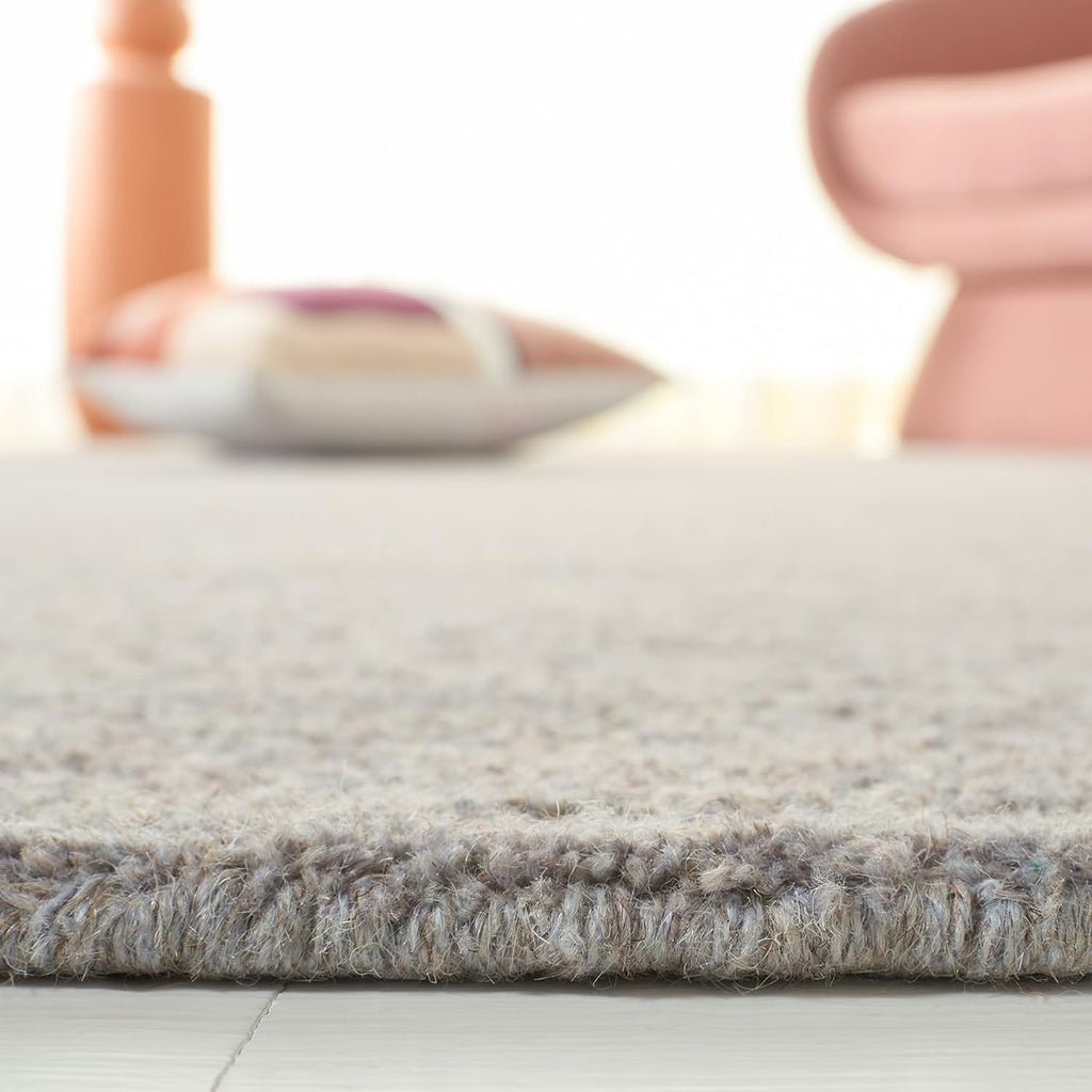 SAFAVIEH Himalaya Collection Runner Rug - 2'3' x 18', Grey, Handmade Wool, Ideal for High Traffic Areas in Living Room, Bedroom (HIM610K)