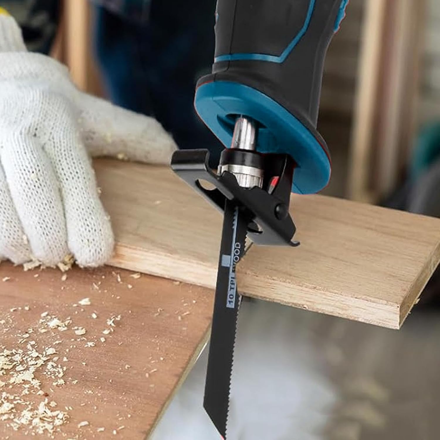 Cordless Reciprocating Saw, 88V Brushless Handheld Reciprocating Saw with 4000mAh Battery 0 to 3500SPM for Wood Metal Plastic 4 Blades Included (US Plug 100-240V)