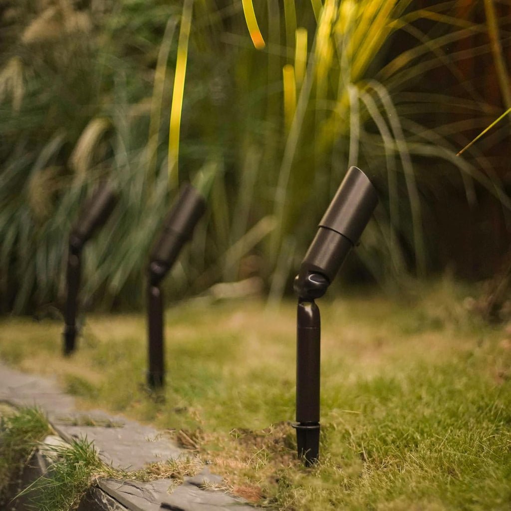 GOODSMANN Landscape Lighting Low Voltage Spotlight 20 Watts Halogen Landscape Lights with Metal Stake and Connector 176 Lumens 3000K for Outdoor Lighting Pathway Lawn Garden (8 Pack) 9920-9603-08