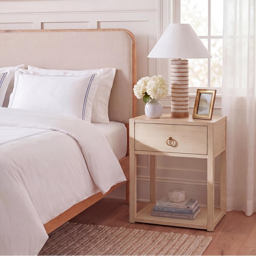 SAFAVIEH Furniture - Sadie 1-Drawer Nightstand - Antique & White - Wood - Glam Gold Hardware Design - Ideal for Bedroom, 21'W x 17.2'D x 26'H - Fully Assembled (NST9201B)