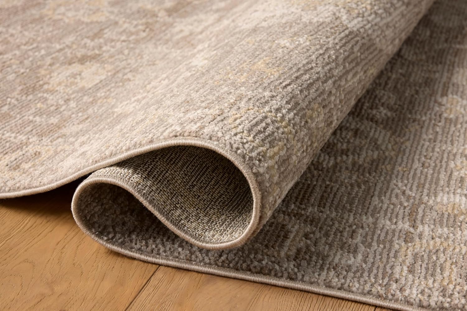 Loloi Magnolia Home by Joanna Gaines Pace Collection PAC-03 Taupe/Wheat 2'-6' x 10'-0' Runner Rug