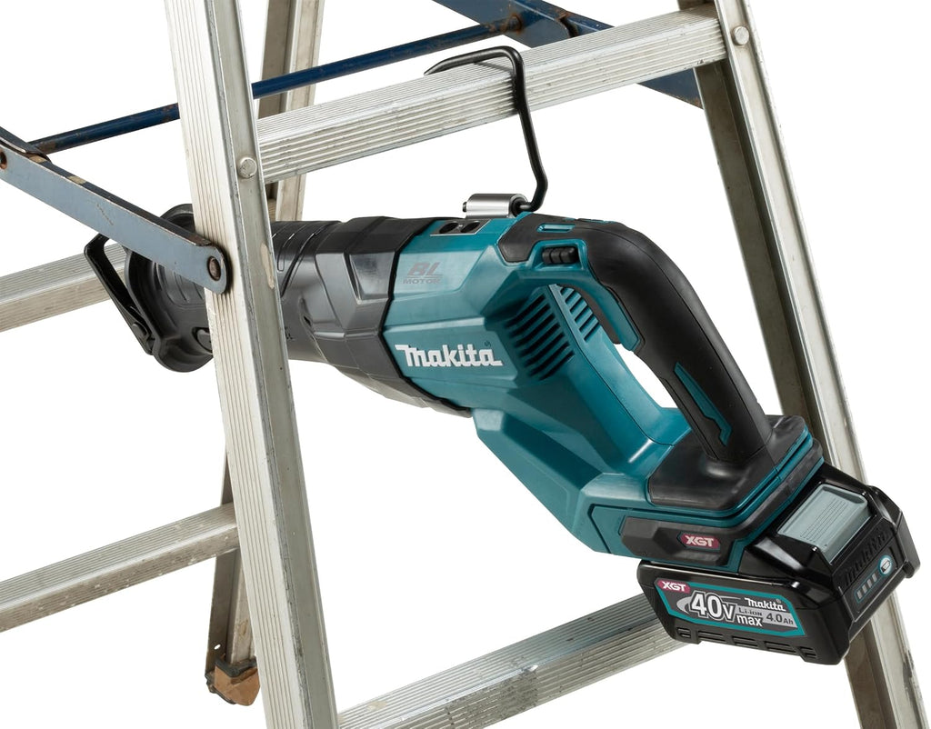 Makita JR001GM201 Cordless Reciprocating Saw 40 V Max. / 4.0 Ah 2 Batteries + Charger in Transport Case