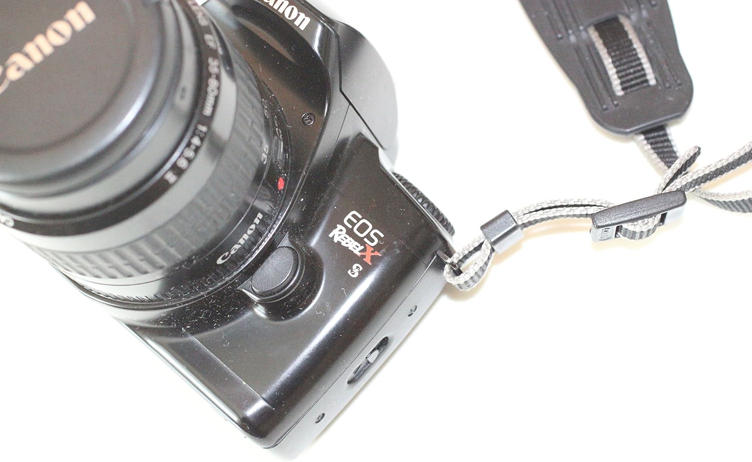 CANON EOS 500/Rebel X/XS Film 35mm AF-SLR Camera (Renewed)