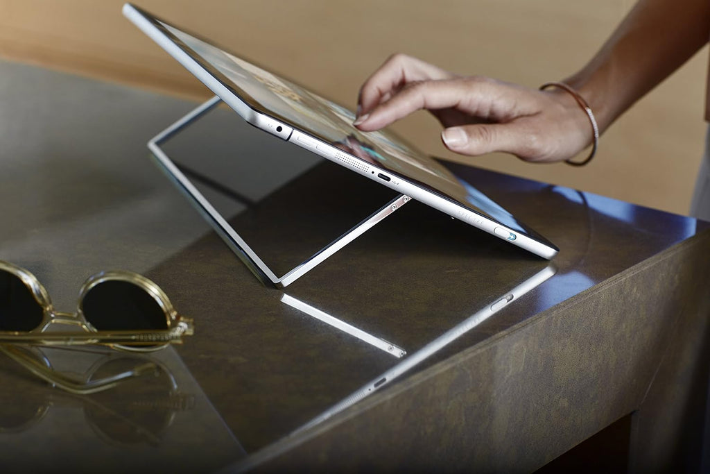 HP Spectre X2 Detachable 12-a008nr (Intel Core M3-6Y30DC, 4GB RAM, 128GB SSD, Touch Screen) with Windows 10