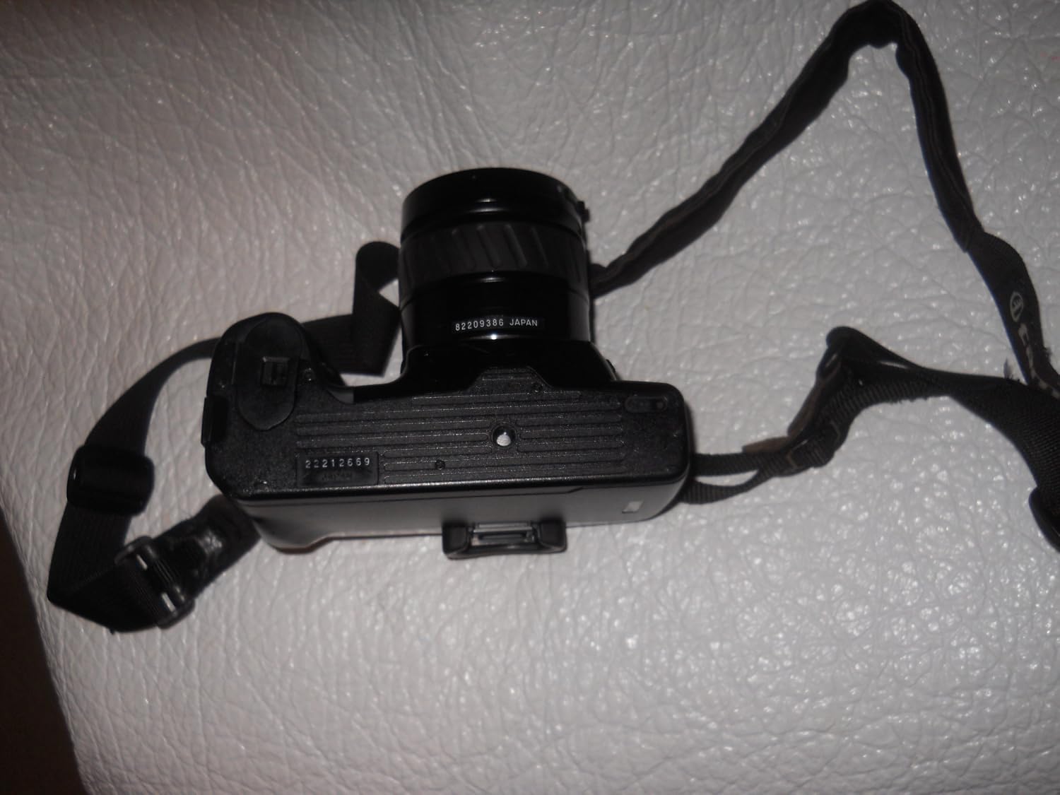 Minolta MAXXUM 5000i 35MM SLR Film camera with AF Lens Kit (Renewed)
