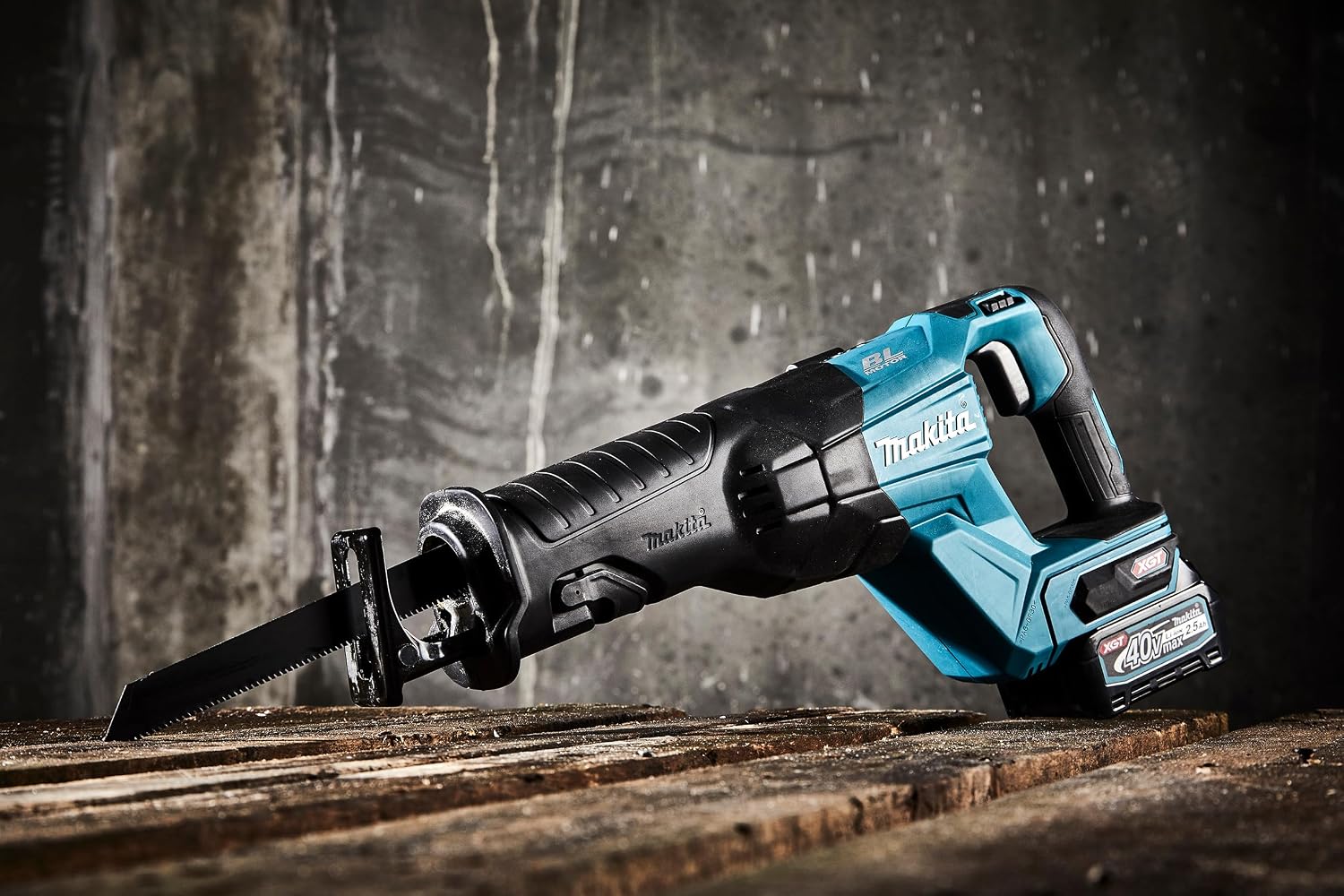 Makita JR001GZ 40V Max Li-ion XGT Brushless Reciprocating Saw - Batteries and Charger Not Included