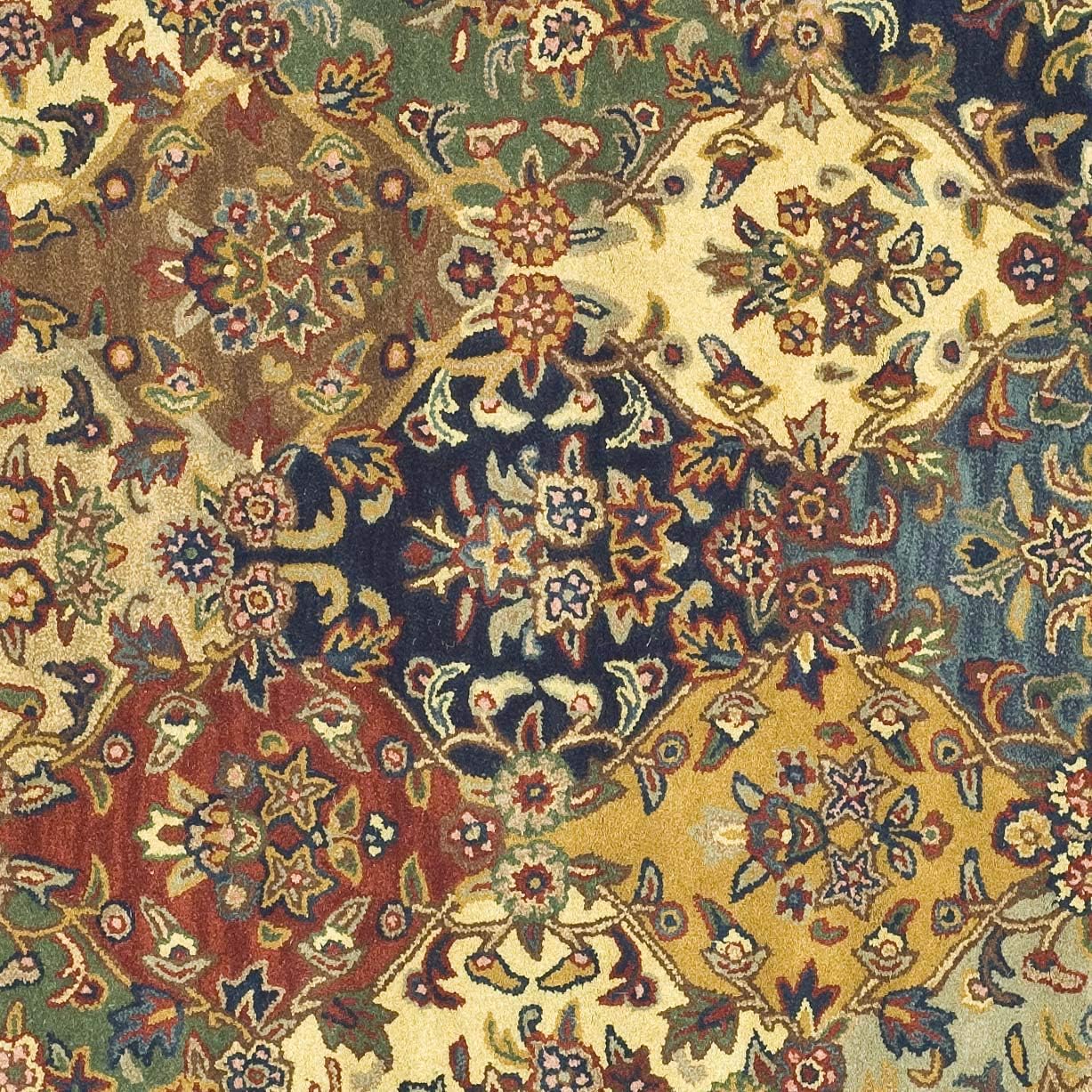 SAFAVIEH Heritage Collection Area Rug - 6' Square, Multi & Burgundy, Handmade Traditional Oriental Wool, Ideal for High Traffic Areas in Living Room, Bedroom (HG911A)