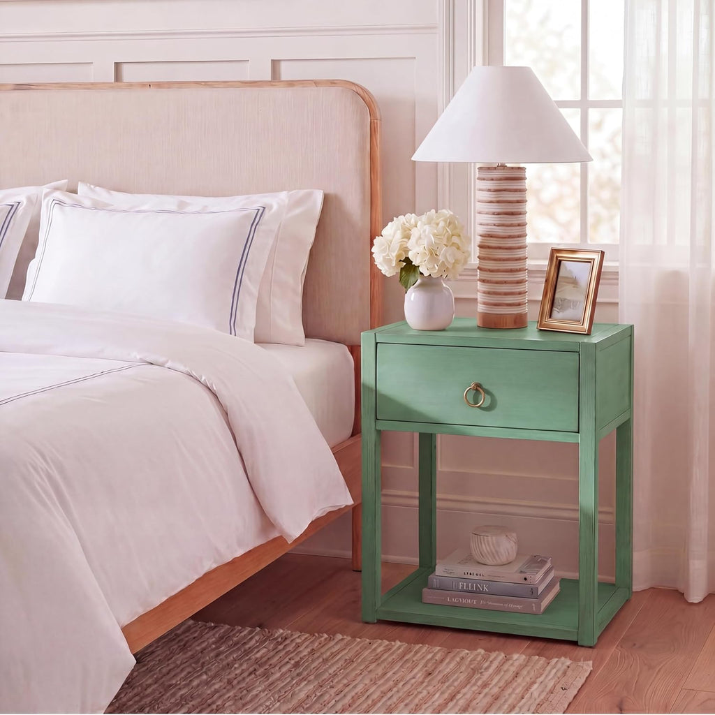 SAFAVIEH Furniture - Sadie 1-Drawer Nightstand - Turquoise - Wood - Glam Gold Hardware Design - Ideal for Bedroom, 21'W x 17.2'D x 26'H - Fully Assembled (NST9201C)