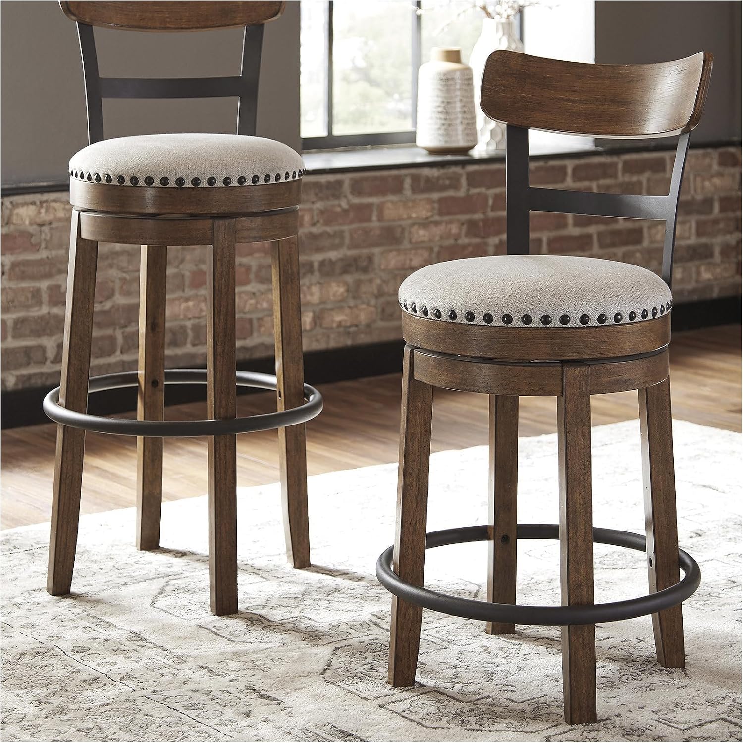 Signature Design by Ashley Valebeck Bar Stool, Rustic Industrial Swivel Barstool With Cushioned Upholstery, Wood & Metal Construction, Kitchen Island Seating, Counter Height, Black