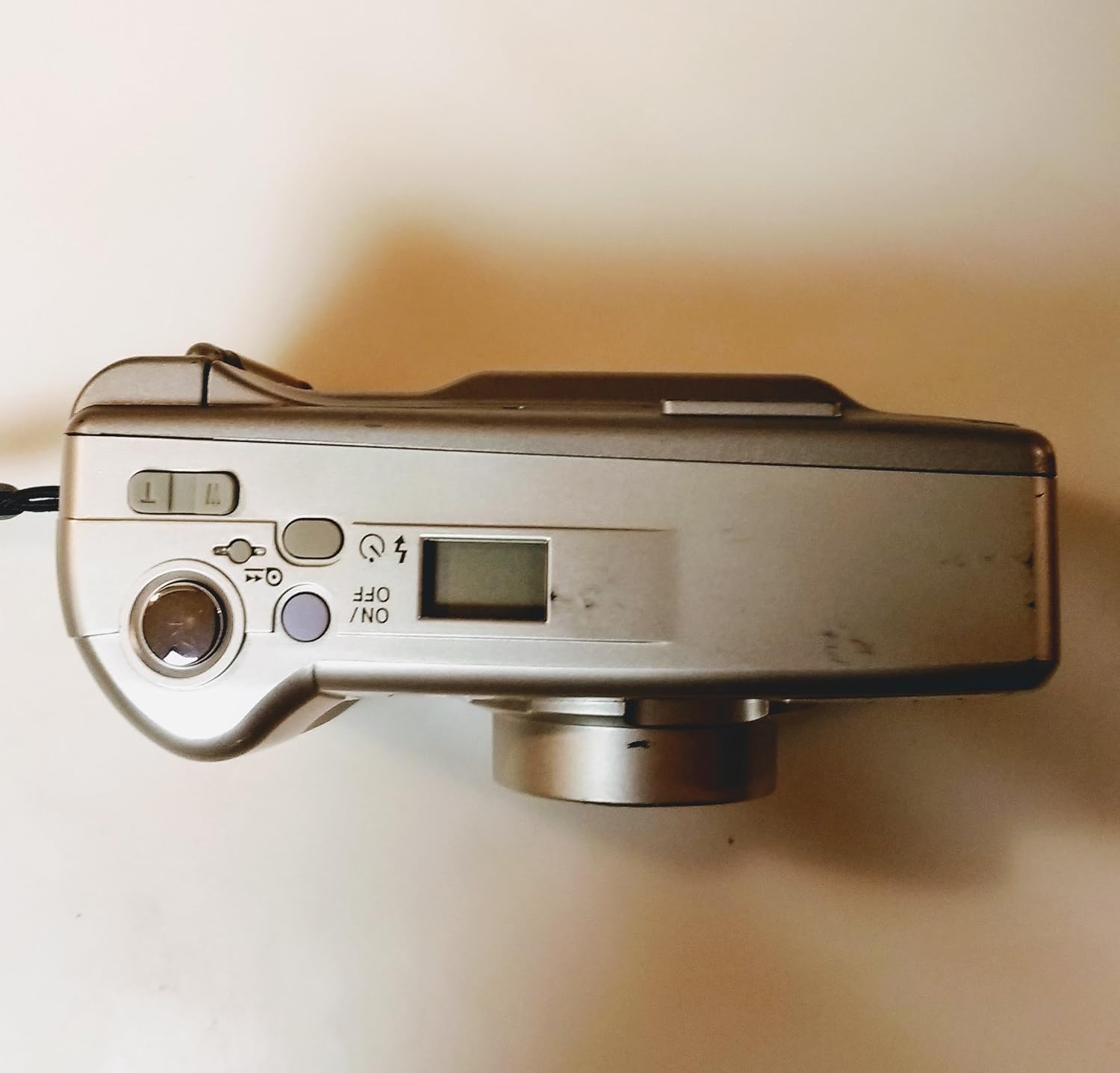 Minolta Zoom 80 Quartz Date 35mm Film Camera
