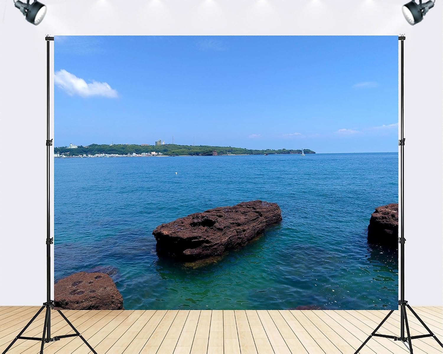 Trykid 20x10ft Coastal Rock Outcrop Clear Water Backdrop Distant Shoreline Bright Sky Photography Background Rugged Shore Tapestry Party Decoration Photo Studio Prop Fabric