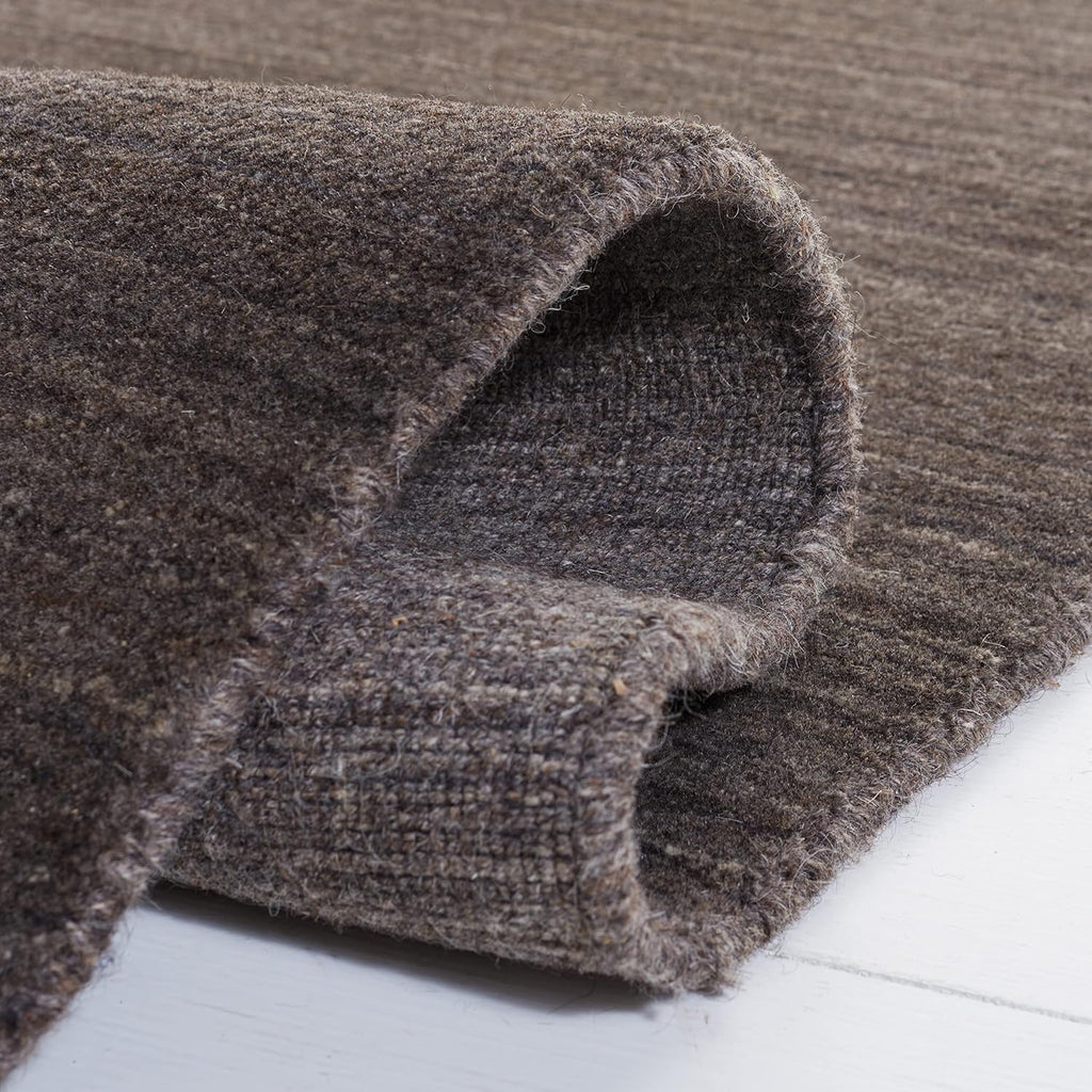 SAFAVIEH Himalaya Collection Runner Rug - 2'3' x 12', Charcoal, Handmade Wool, Ideal for High Traffic Areas in Living Room, Bedroom (HIM820D)