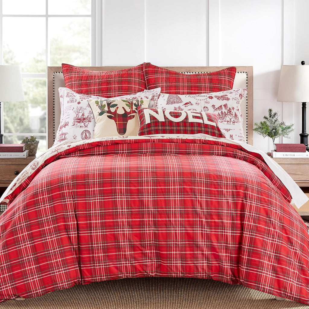 Levtex Home - Yuletide Comforter Set - Full/Queen Comforter 90x94 and Two Standard Pillow Cases 20x26 - Christmas Holiday Script - Red and Cream - Cotton