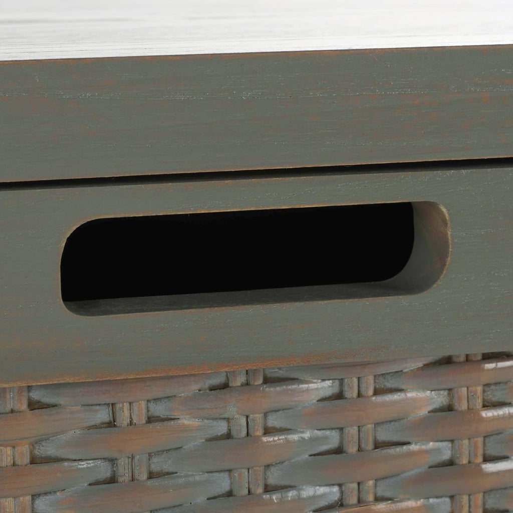 SAFAVIEH Home Collection – Joshua Ash Grey 3-Drawer Console Table with Shelf, Wicker Front Storage Drawers, Farmhouse-Inspired Accent Console for Entryway or Living Room (AMH6532B)