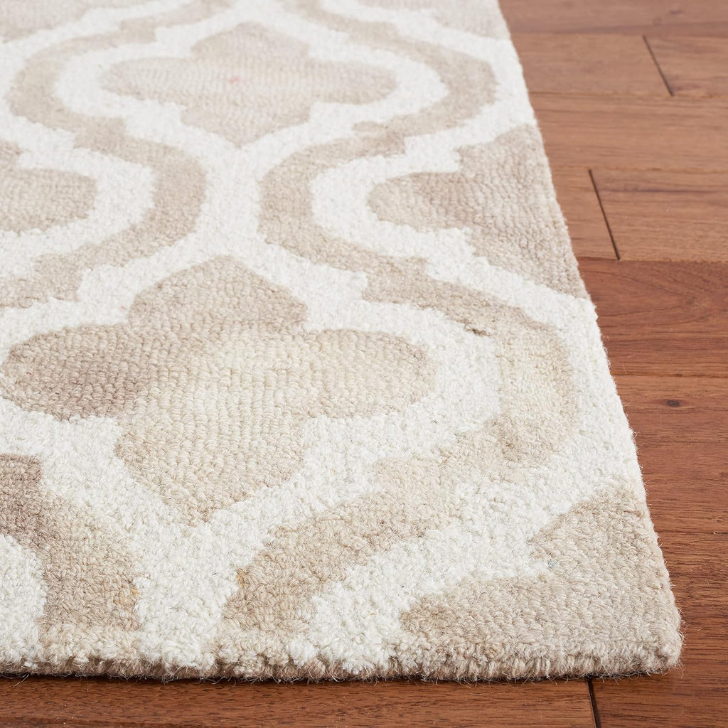 SAFAVIEH Dip Dye Collection Area Rug - 5' x 8', Beige & Ivory, Handmade Moroccan Watercolor Wool, Ideal for High Traffic Areas in Living Room, Bedroom (DDY537G)