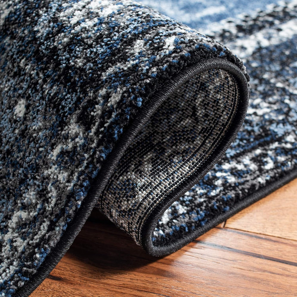 SAFAVIEH Vintage Hamadan Collection Area Rug - 9' x 12', Blue & Grey, Oriental Traditional Persian Design, Non-Shedding & Easy Care, Ideal for High Traffic Areas in Living Room, Bedroom (VTH217M)