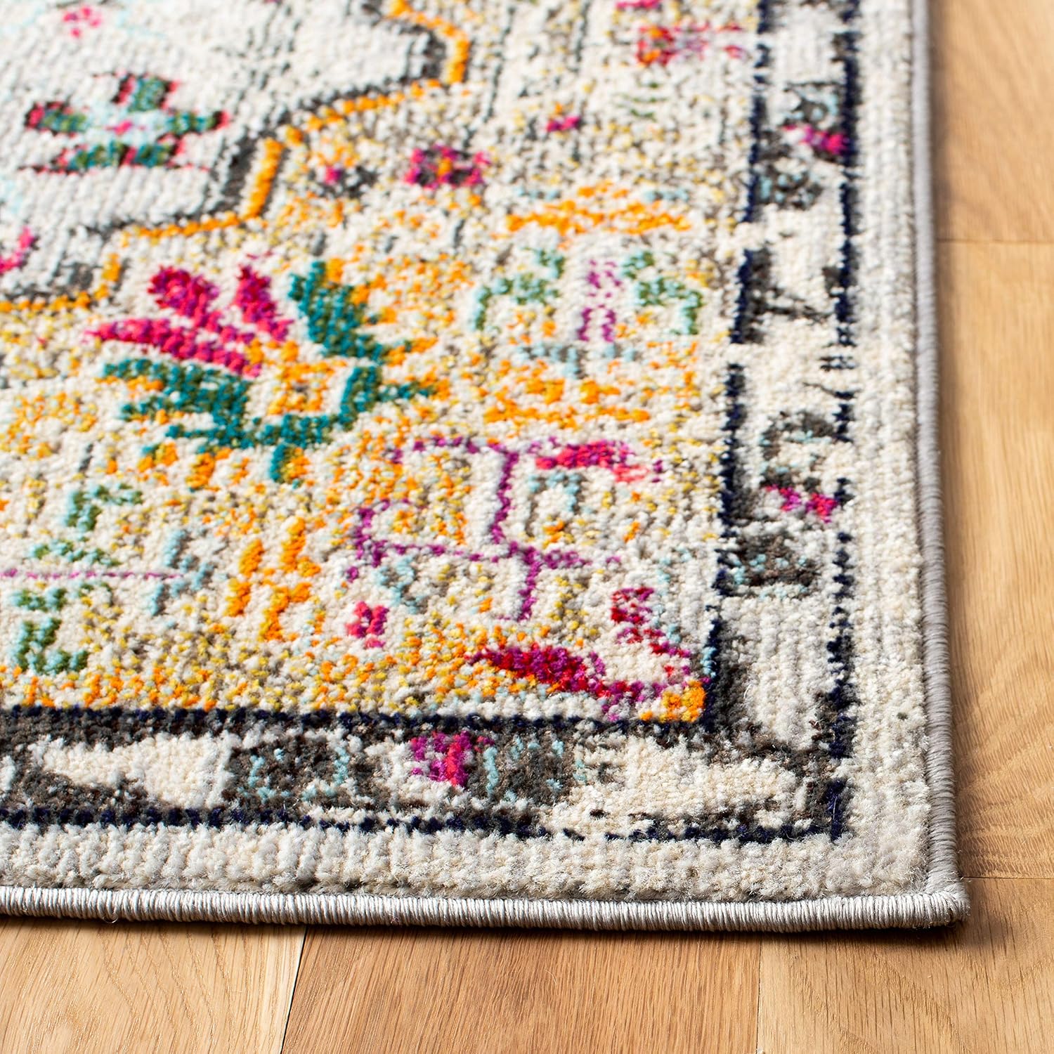 SAFAVIEH Madison Collection Runner Rug - 2'2' x 8', Grey & Gold, Boho Chic Medallion Distressed Design, Non-Shedding & Easy Care, Ideal for High Traffic Areas in Living Room, Bedroom (MAD447G)