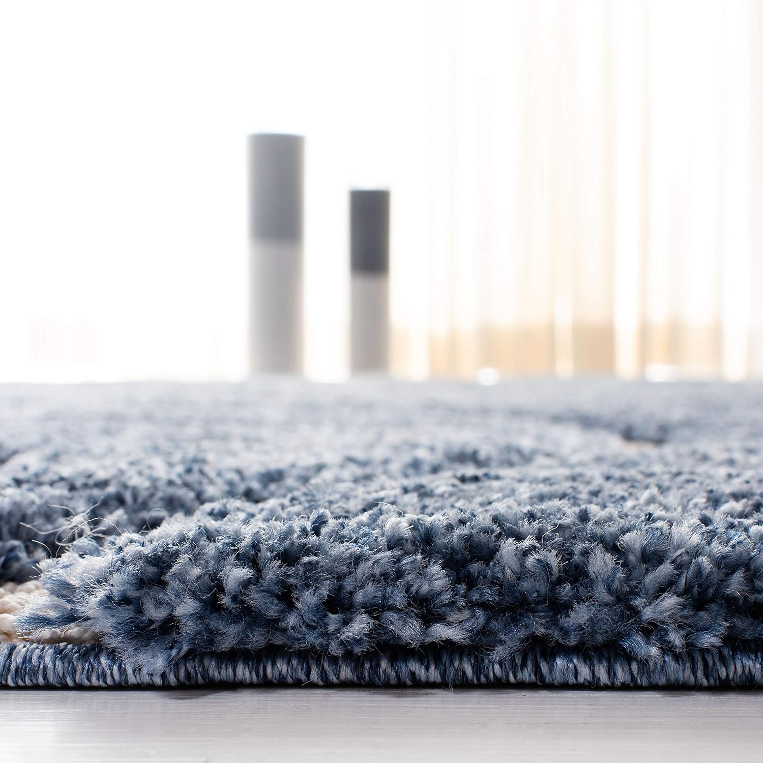SAFAVIEH Florida Shag Collection Runner Rug - 2'3' x 15', Light Blue & Cream, Non-Shedding, 1.2-inch Thick, Ideal for Living Room, Hallway, Foyer, Bedroom (SG471-6011-215)