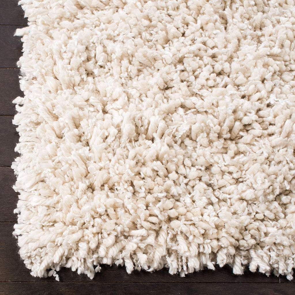 SAFAVIEH Sheep Shag Collection 8' x 10' Ivory SSG212A Handmade 1-inch Thick Area Rug