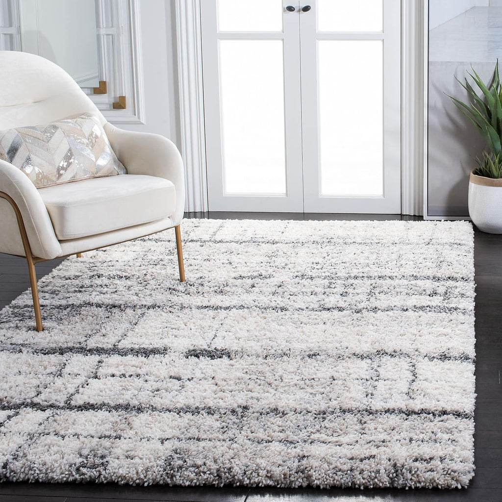 SAFAVIEH Fontana Shag Collection Area Rug - 6'7' Square, Ivory & Grey, Modern Design, Non-Shedding & Easy Care, 2-inch Thick Ideal for High Traffic Areas in Living Room, Bedroom (FNT855A)
