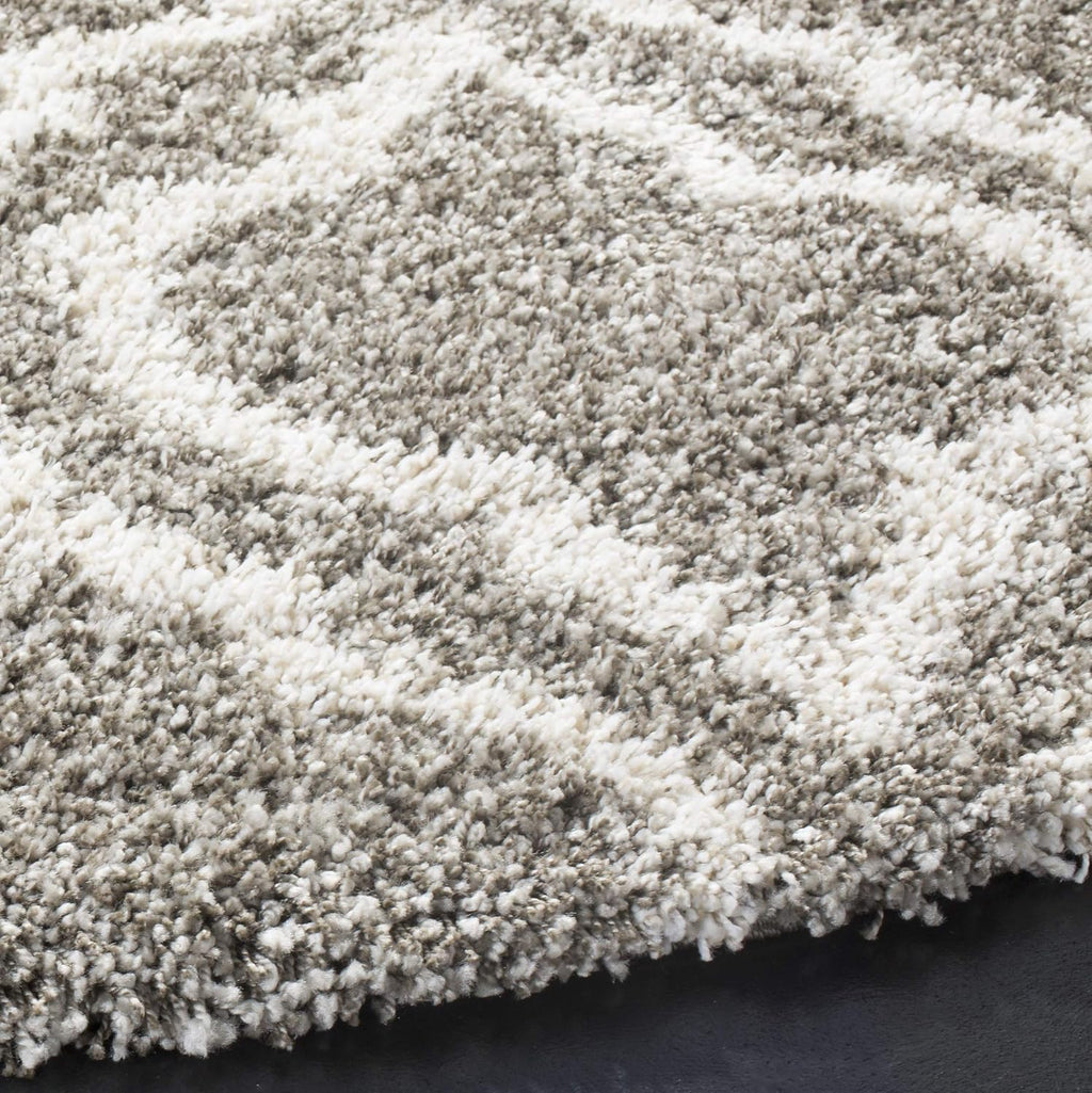 SAFAVIEH Hudson Shag Collection Area Rug - 7' Square, Grey & Ivory, Moroccan Design, Non-Shedding & Easy Care, 2-inch Thick Ideal for High Traffic Areas in Living Room, Bedroom (SGH284B)