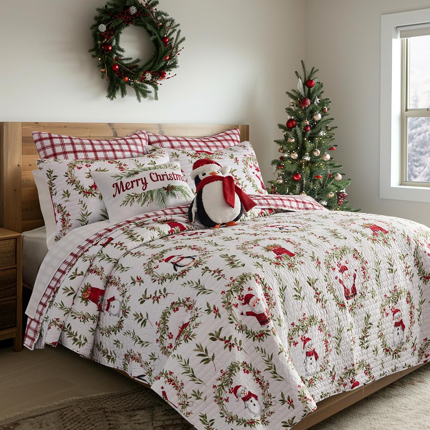 Levtex Home - Pine & Plaid Quilt Set - King Quilt and Two King Shams - Holiday Wreath - Red White Green - Quilt (106x92in.) and Shams (20x36in.) - Reversible - Polyester