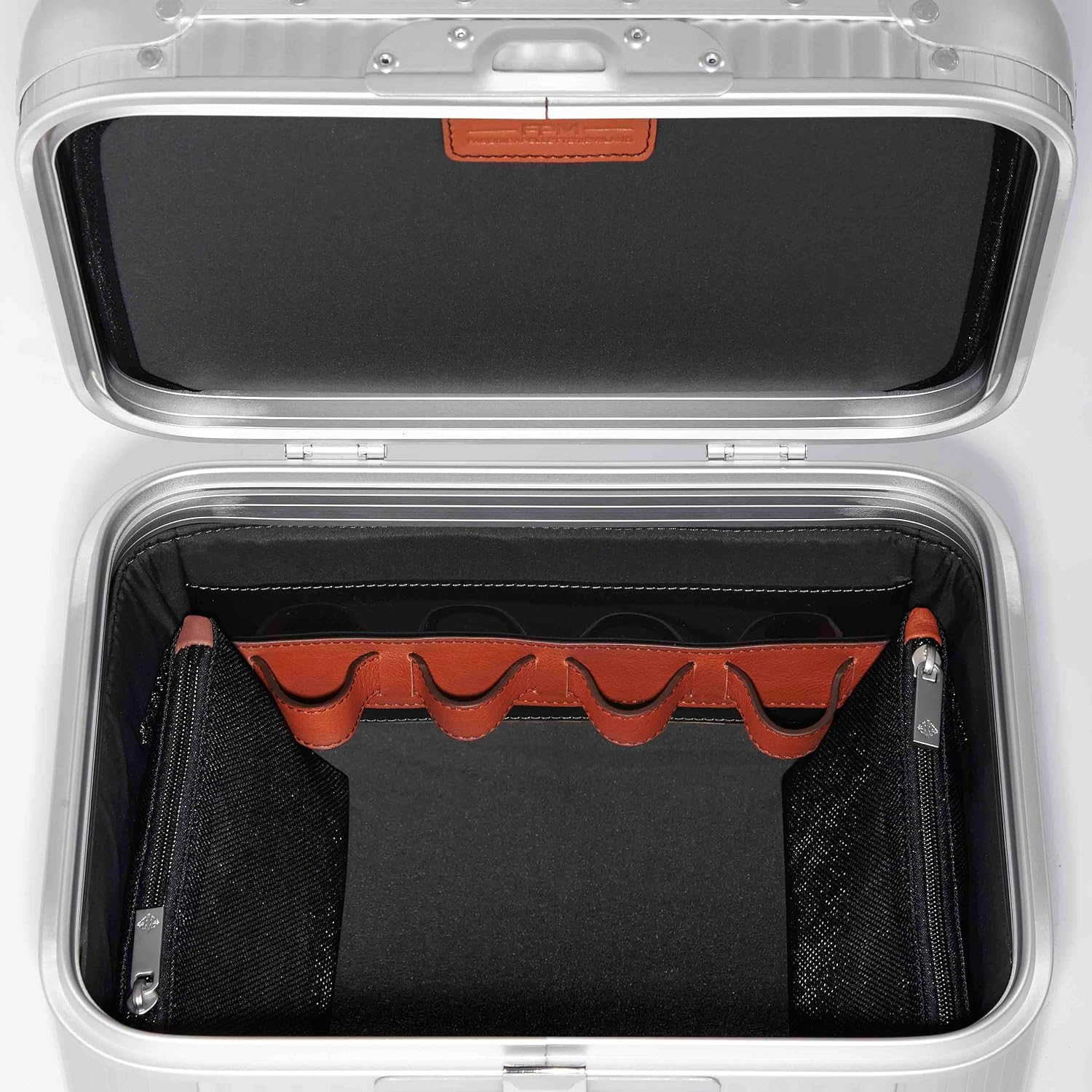 FPM MILANO Bank Vanity - Made in Italy Aluminum & Leather Framed Cosmetic Case - Personal Size - Moonlight Silver