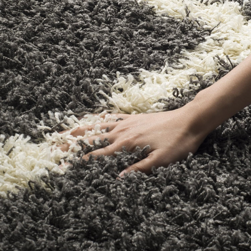SAFAVIEH Dallas Shag Collection Area Rug - 6' x 9', Dark Grey & Ivory, Trellis Design, Non-Shedding & Easy Care, 1.5-inch Thick Ideal for High Traffic Areas in Living Room, Bedroom (SGD257A)