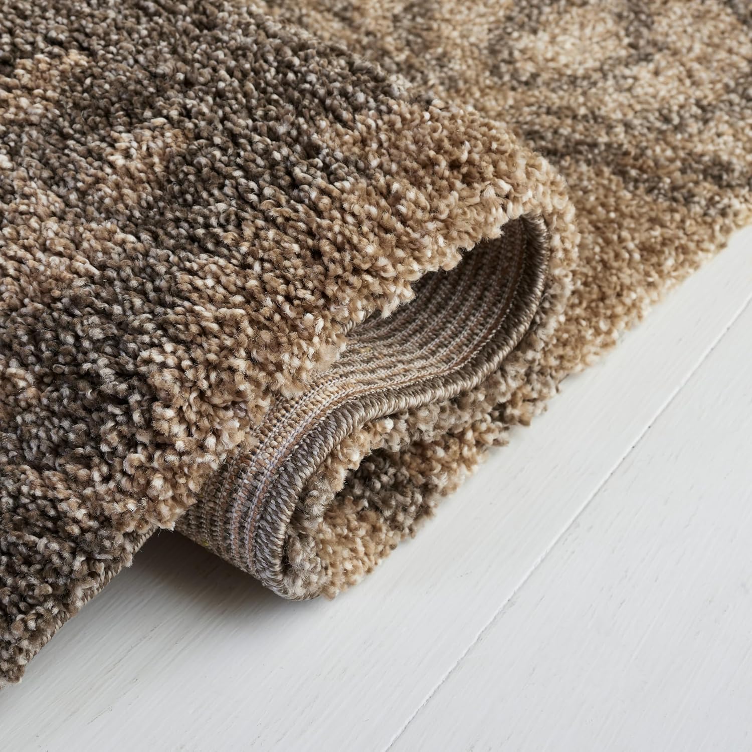 SAFAVIEH Florida Shag Collection Area Rug - 6'7' Round, Smoke & Beige, Damask Design, Non-Shedding & Easy Care, 1.2-inch Thick Ideal for High Traffic Areas in Living Room, Bedroom (SG460-7913)