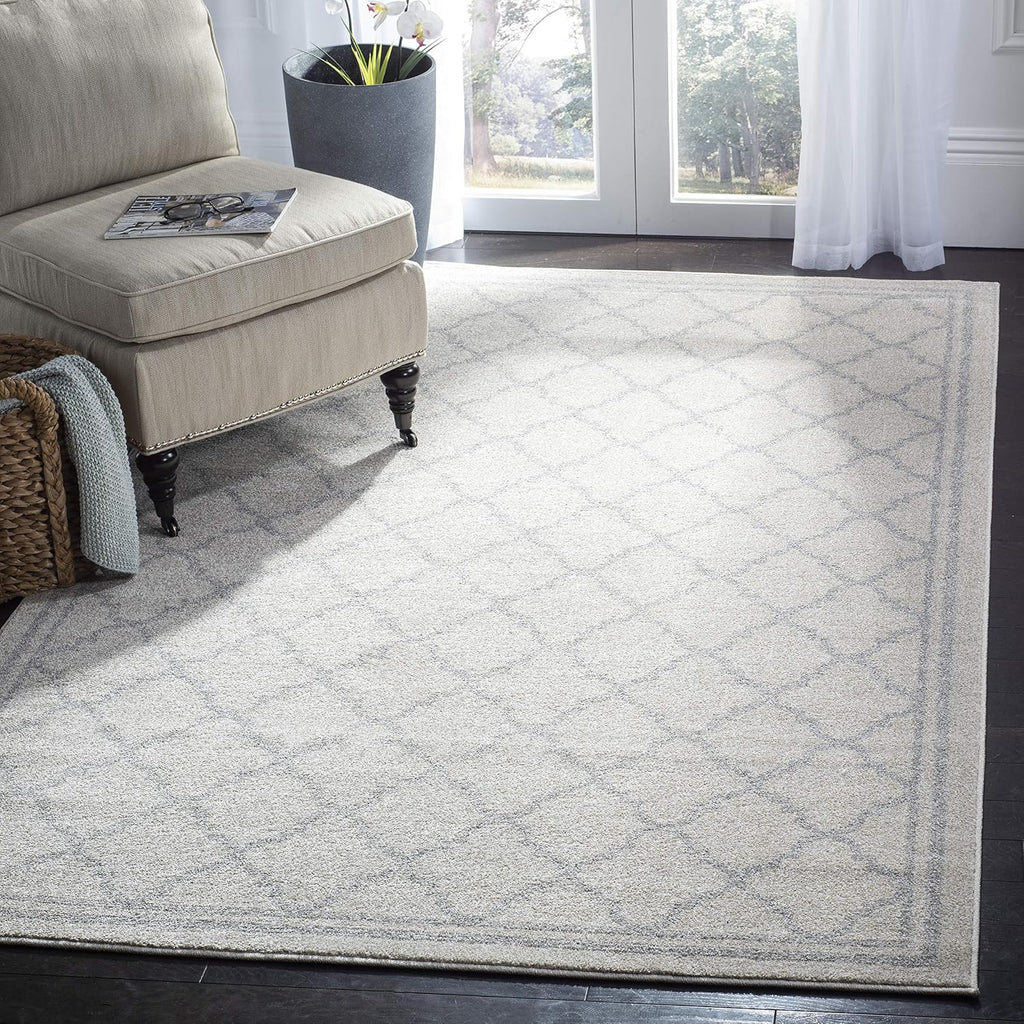 SAFAVIEH Amherst Collection Area Rug - 8' Square, Beige & Light Grey, Moroccan Trellis Design, Non-Shedding & Easy Care, Ideal for High Traffic Areas in Living Room, Bedroom (AMT422E)