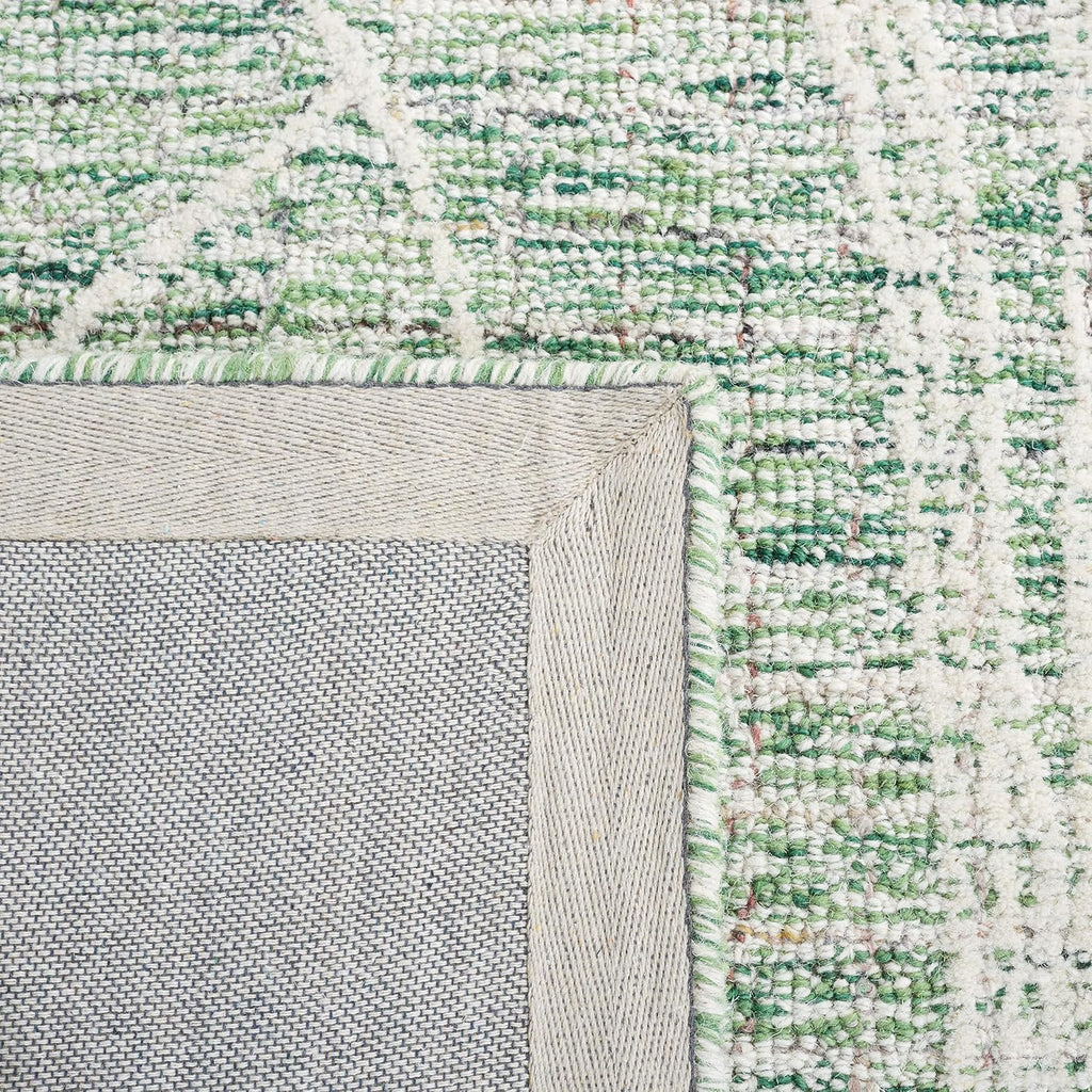 SAFAVIEH Metro Collection Accent Rug - 4' x 6', Green & Ivory, Handmade Floral Wool, Ideal for High Traffic Areas in Entryway, Living Room, Bedroom (MET875Y)