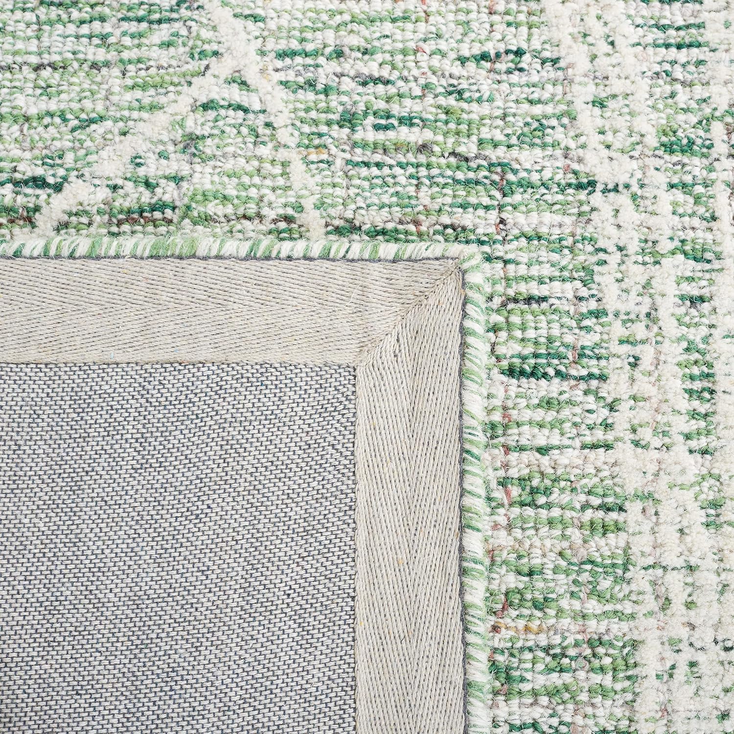 SAFAVIEH Metro Collection Accent Rug - 4' x 6', Green & Ivory, Handmade Floral Wool, Ideal for High Traffic Areas in Entryway, Living Room, Bedroom (MET875Y)