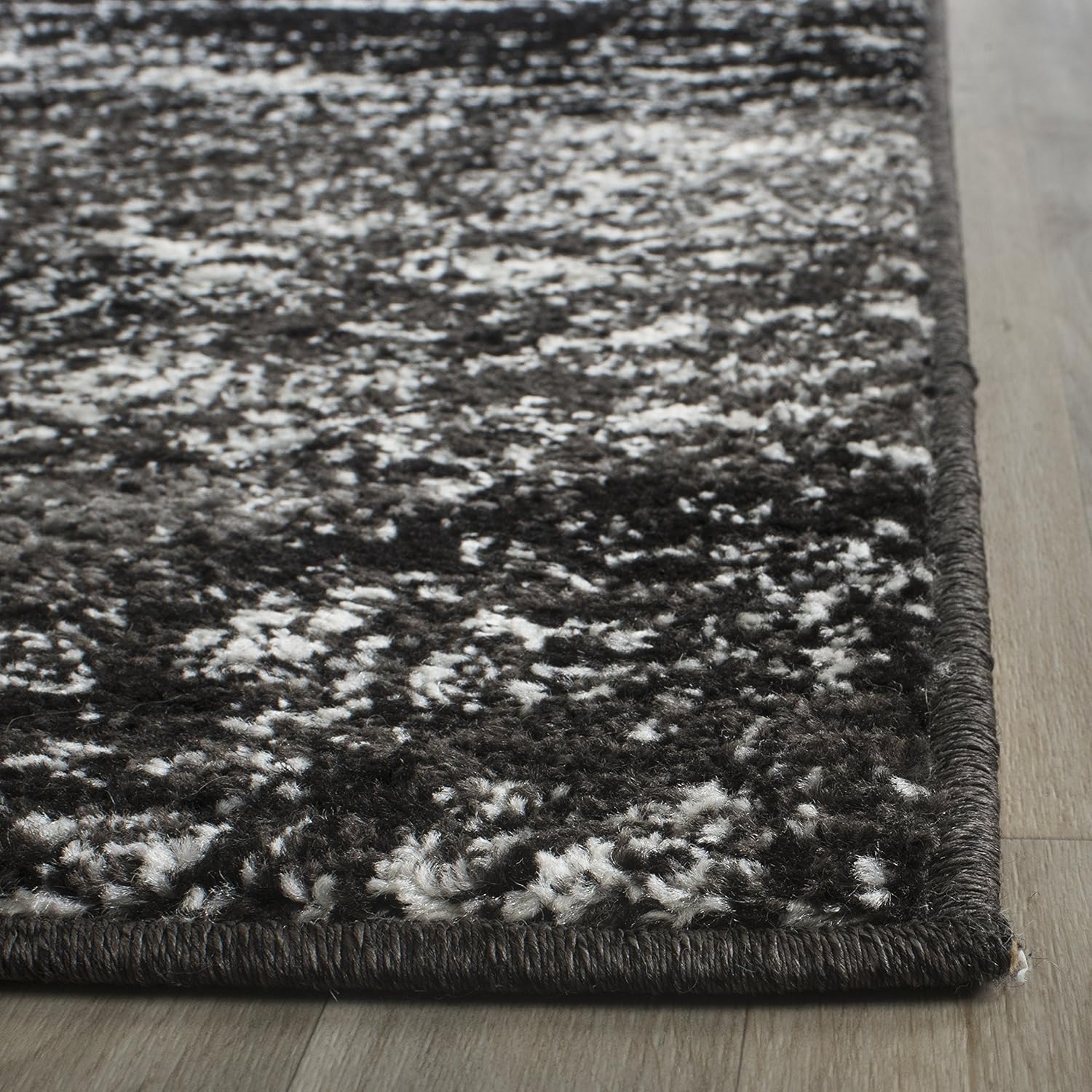 SAFAVIEH Adirondack Collection Area Rug - 9' x 12', Silver & Black, Modern Abstract Design, Non-Shedding & Easy Care, Ideal for High Traffic Areas in Living Room, Bedroom (ADR112A)