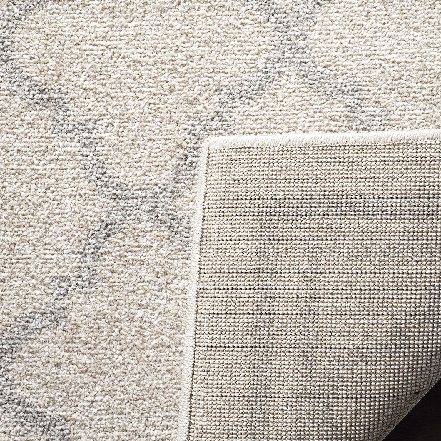 SAFAVIEH Amherst Collection Area Rug - 8' Square, Beige & Light Grey, Moroccan Trellis Design, Non-Shedding & Easy Care, Ideal for High Traffic Areas in Living Room, Bedroom (AMT422E)