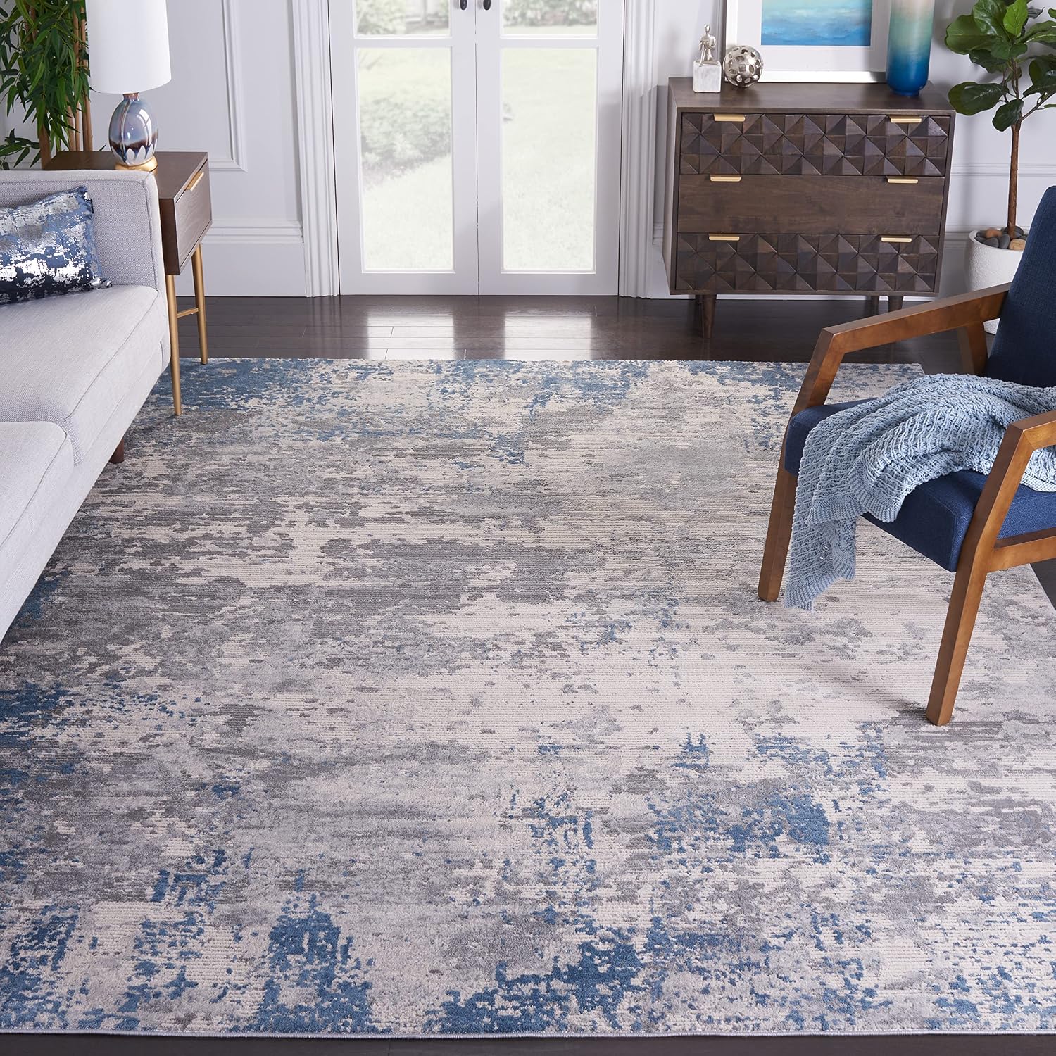 SAFAVIEH Invista Collection Area Rug - 6'7' Square, Grey & Blue, Modern Abstract Design, Non-Shedding & Easy Care, Ideal for High Traffic Areas in Living Room, Bedroom (INV481F)