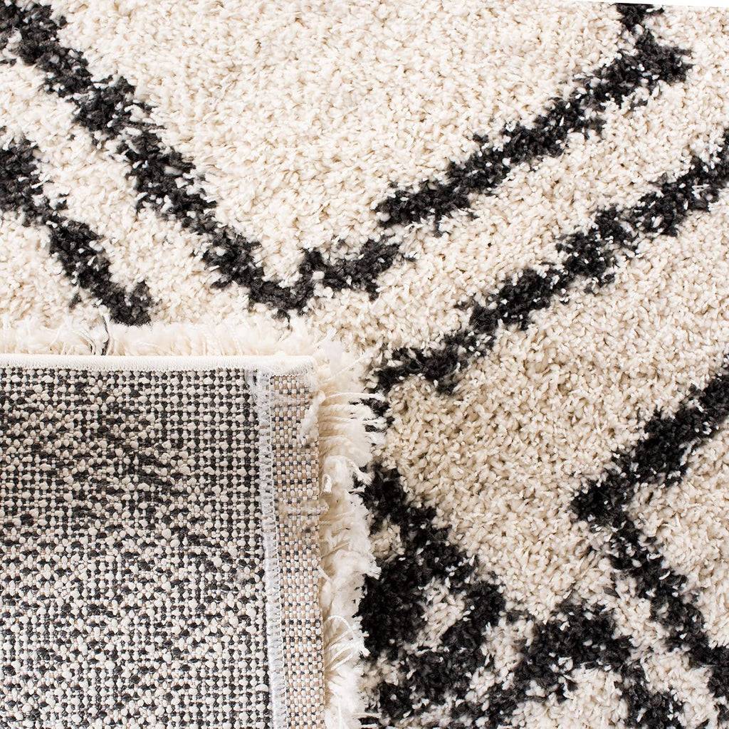 SAFAVIEH Belize Shag Collection Area Rug - 6'7' Square, Ivory & Charcoal, Boho Tribal Design, Non-Shedding & Easy Care, 2-inch Thick Ideal for High Traffic Areas in Living Room, Bedroom (SGB488B)
