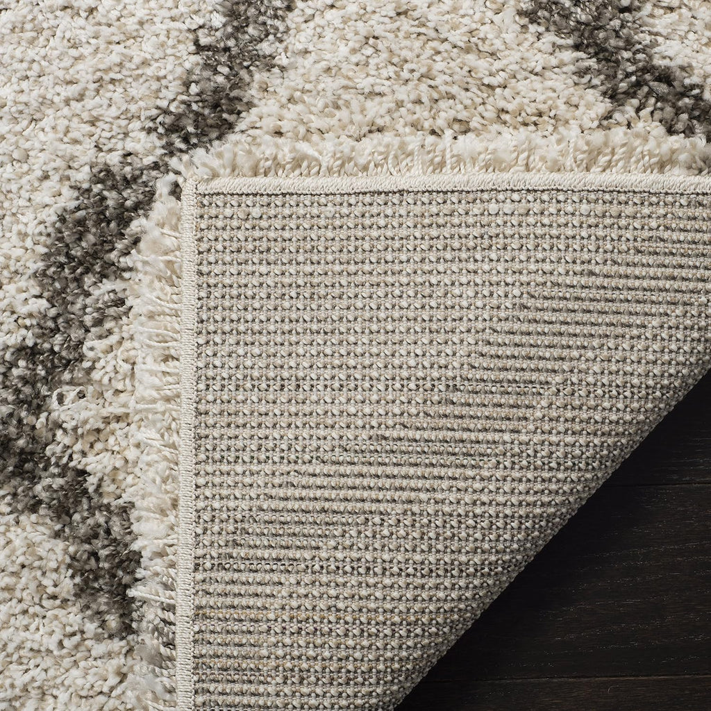 SAFAVIEH Hudson Shag Collection Area Rug - 5'3' x 7'6', Ivory & Grey, Moroccan Trellis Design, Non-Shedding & Easy Care, 2-inch Thick Ideal for High Traffic Areas in Living Room, Bedroom (SGH283A)