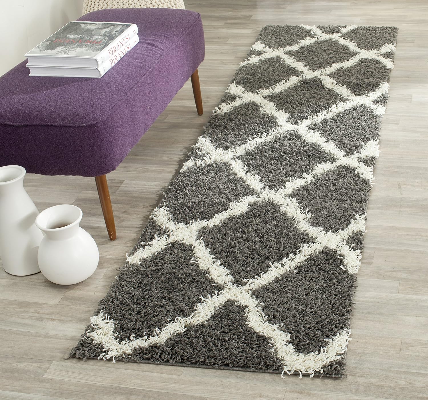 SAFAVIEH Dallas Shag Collection Runner Rug - 2'3' x 8', Dark Grey & Ivory, Trellis Design, Non-Shedding & Easy Care, 1.5-inch Thick Ideal for High Traffic Areas in Living Room, Bedroom (SGD257A)
